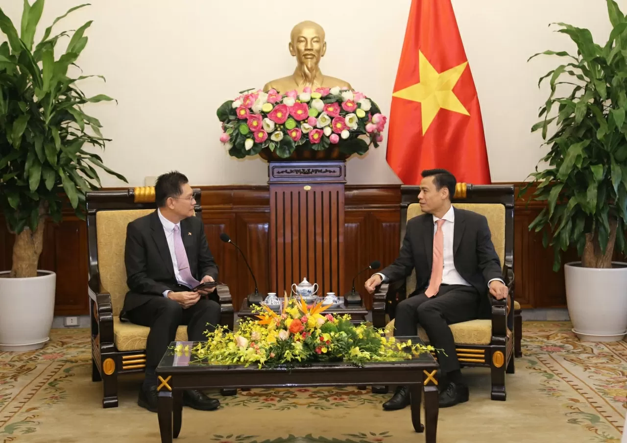អនុរដ្ឋមន្ត្រី Dang Hoang Giang បានអះអាងថា វៀតណាមត្រៀមខ្លួនជាស្រេចក្នុងការសម្របសម្រួល និងគាំទ្រកម្ពុជាក្នុងការរៀបចំកិច្ចប្រជុំកំពូលបារាំងលើកទី២០ប្រកបដោយជោគជ័យ។ (រូបថត៖ Thanh Long)