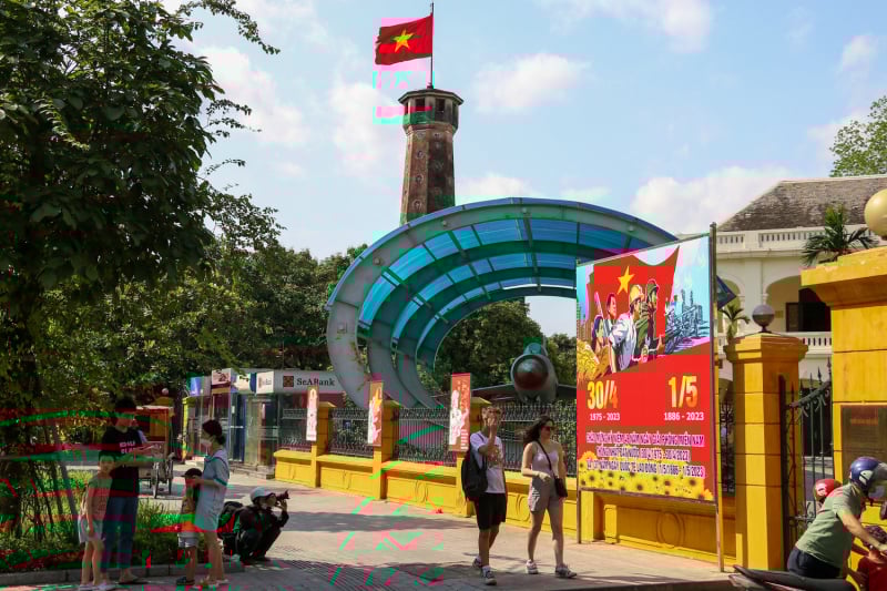 Miền Bắc vẫn còn mưa nhiều nơi, Hà Nội nắng gián đoạn -0
