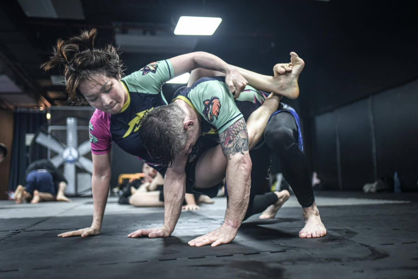 Cô gái MMA đang gây sốt tiết lộ lý do ‘động thủ’, khuyên chị em tự bảo vệ bản thân- Ảnh 2.