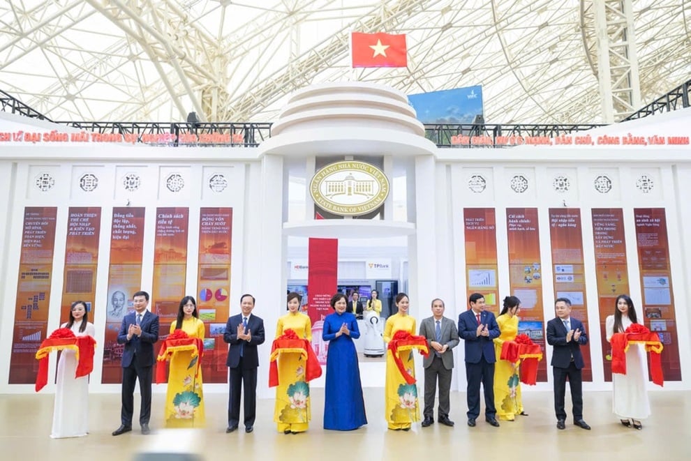 Dấu ấn công nghệ của Nam A Bank trong kỷ nguyên vươn mình của dân tộc - 1