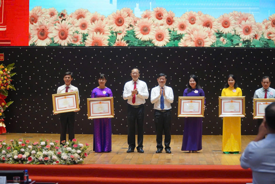 Không để dạy thêm, học thêm tràn lan - Ảnh 1.