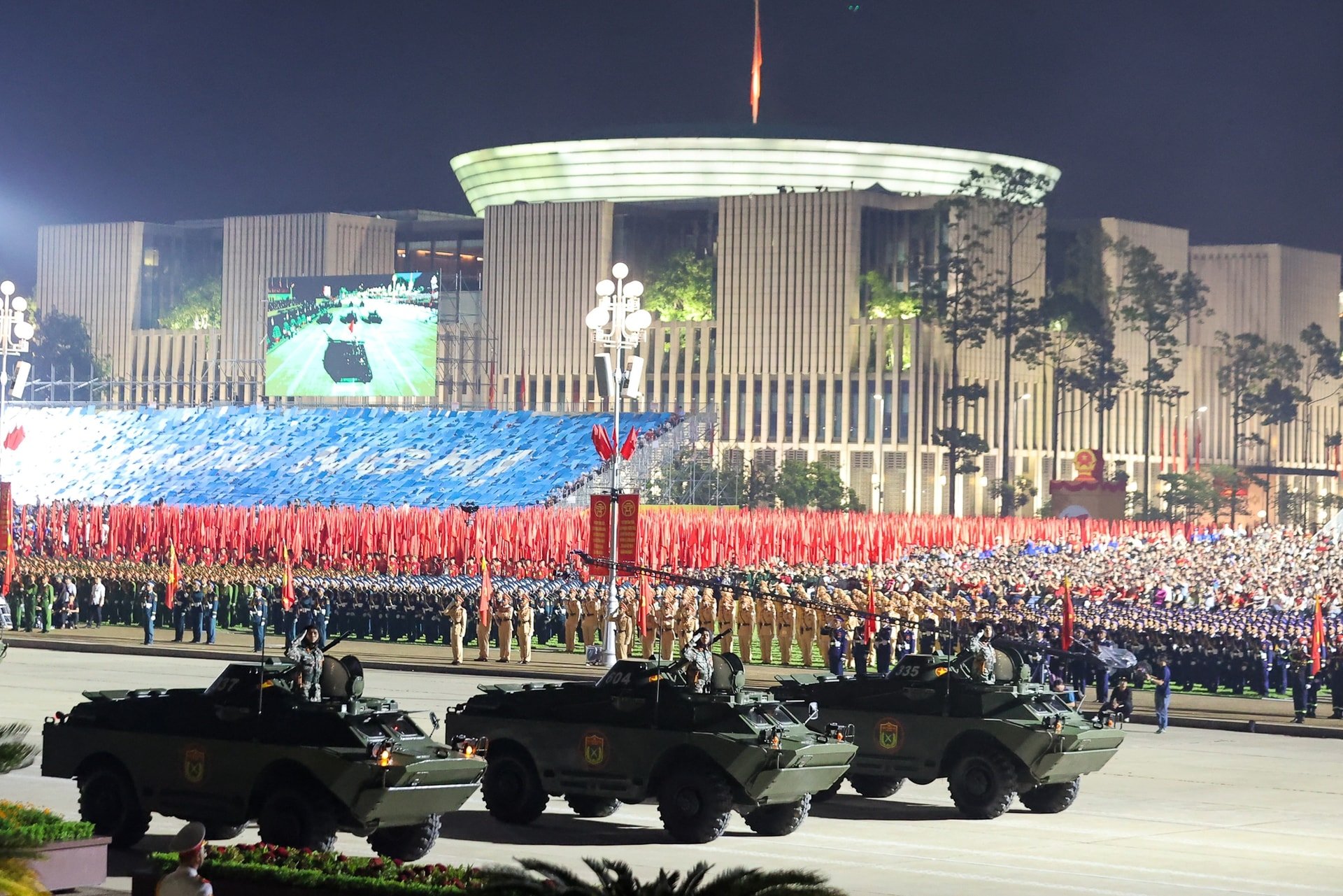 Diễu binh, diễu hành A80: Thể hiện khí thế hào hùng, sức mạnh của lực lượng vũ trang nhân dân- Ảnh 7.