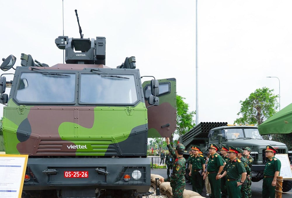 Ngắm dàn khí tài “khủng” của Viettel tại Triển lãm Thành tựu đất nước  - ảnh 4