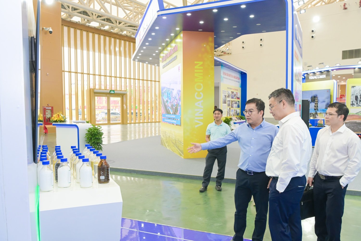 Petrovietnam ត្រៀមខ្លួនជាស្រេចសម្រាប់ការតាំងពិព័រណ៍សមិទ្ធិផលជាតិឆ្នាំ 2025