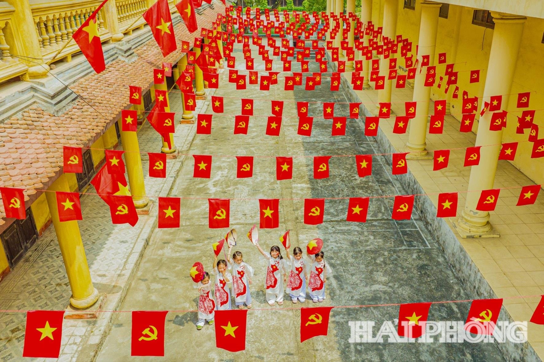 tre-nho-thich-thu-tai-bao-tang-hai-phong(1).jpg