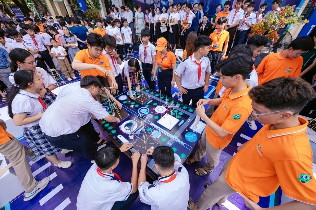 Mở rộng các lớp chuyên khối khoa học công nghệ trong trường phổ thông - 1