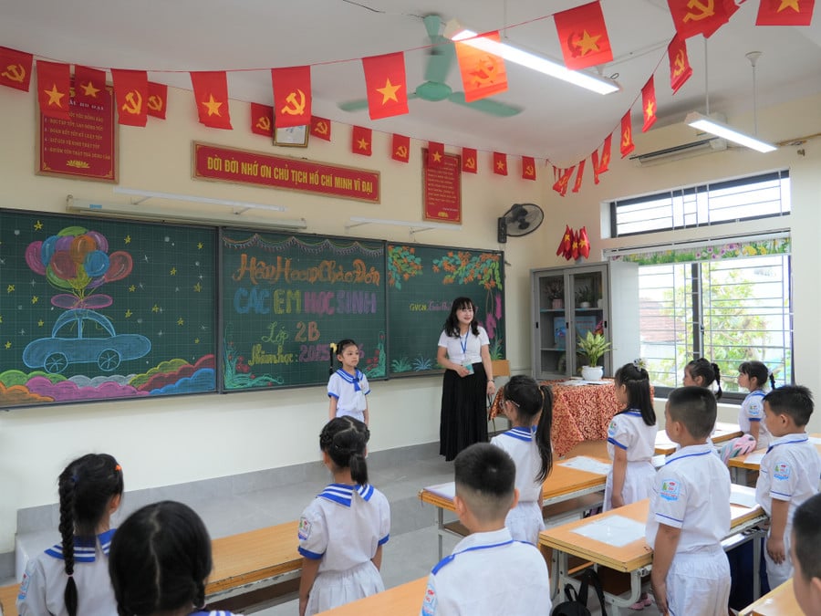 hoc-sinh-nghe-an-tuu-truong-4.jpg