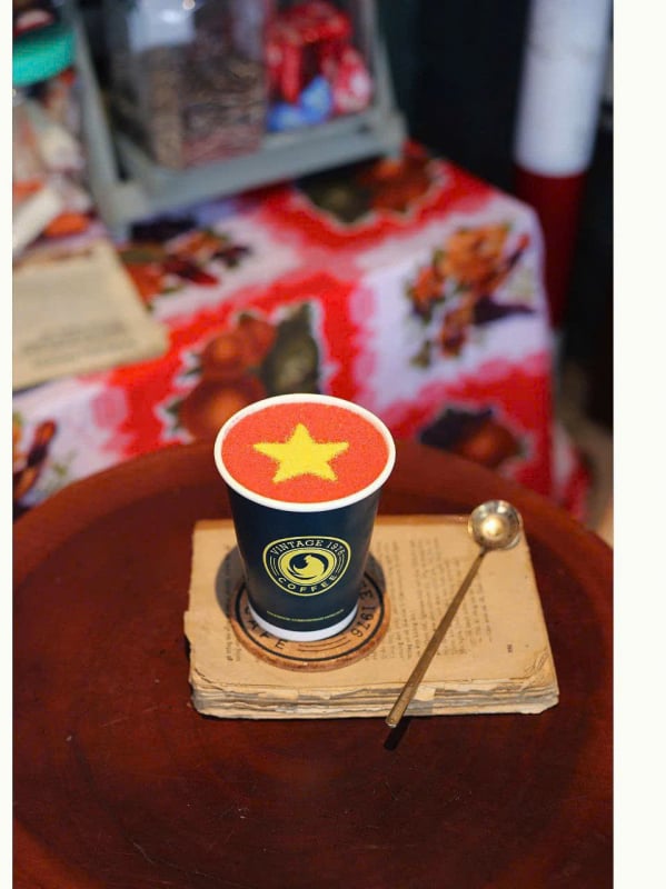 “บาดิญแดง” – ชุดกิจกรรมอันทรงคุณค่าของการท่องเที่ยวฮานอยเนื่องในโอกาสเทศกาลอันยิ่งใหญ่ -4