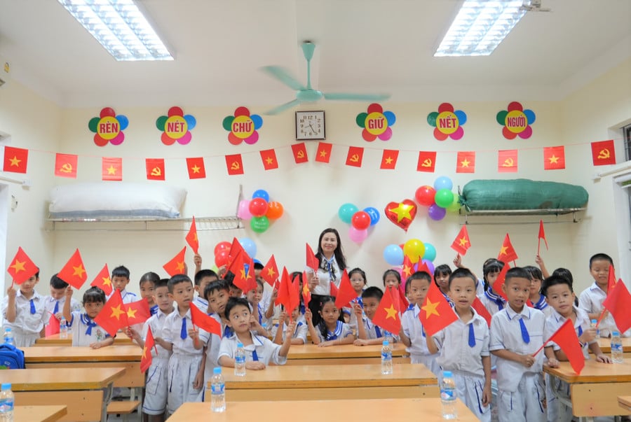 hoc-sinh-nghe-an-tuu-truong-5.jpg