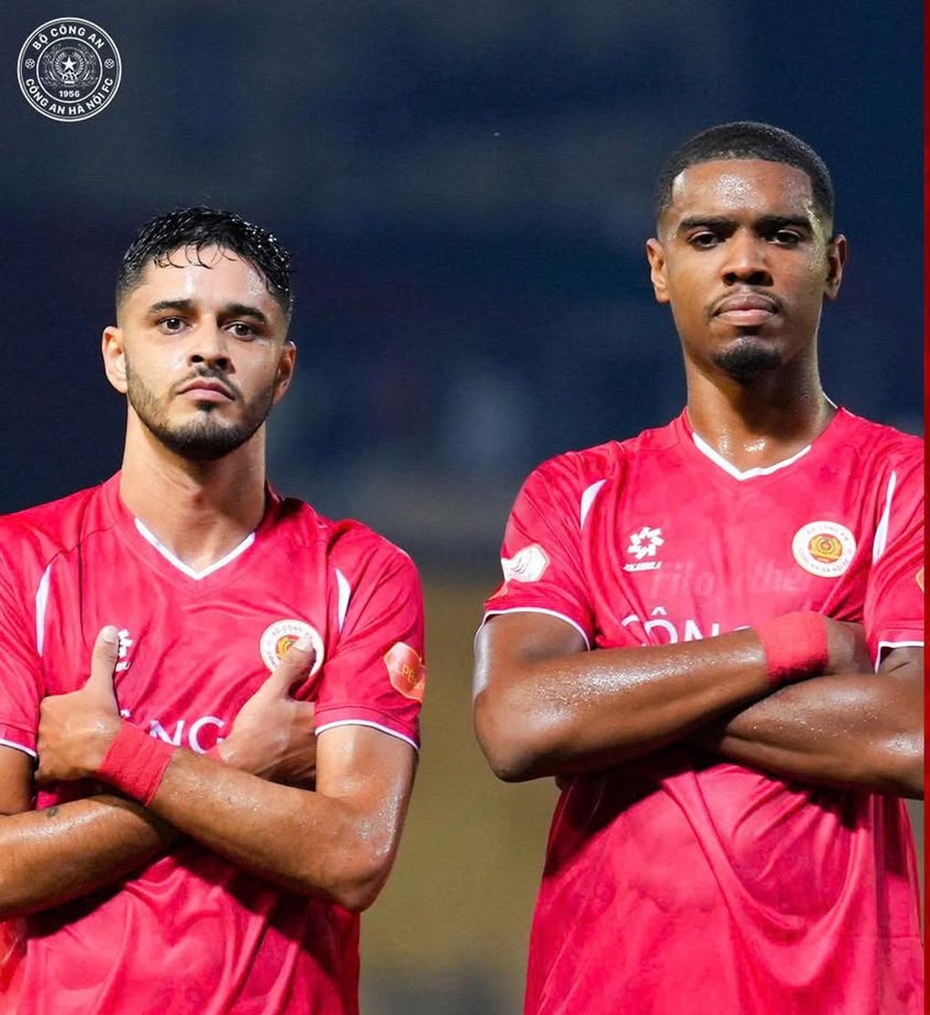 Ngoại binh lập hat-trick, CLB Công an Hà Nội đánh bại Hà Nội FC - 1