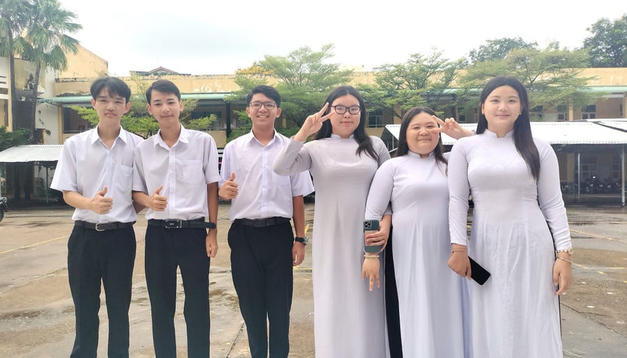 hs-tuu-truong-1.jpg