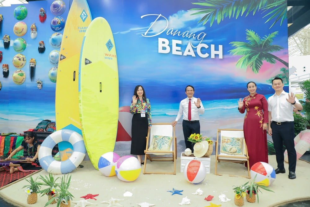 Da Nang beeindruckt mit Technologiestand auf der National Achievement Exhibition – Foto 5