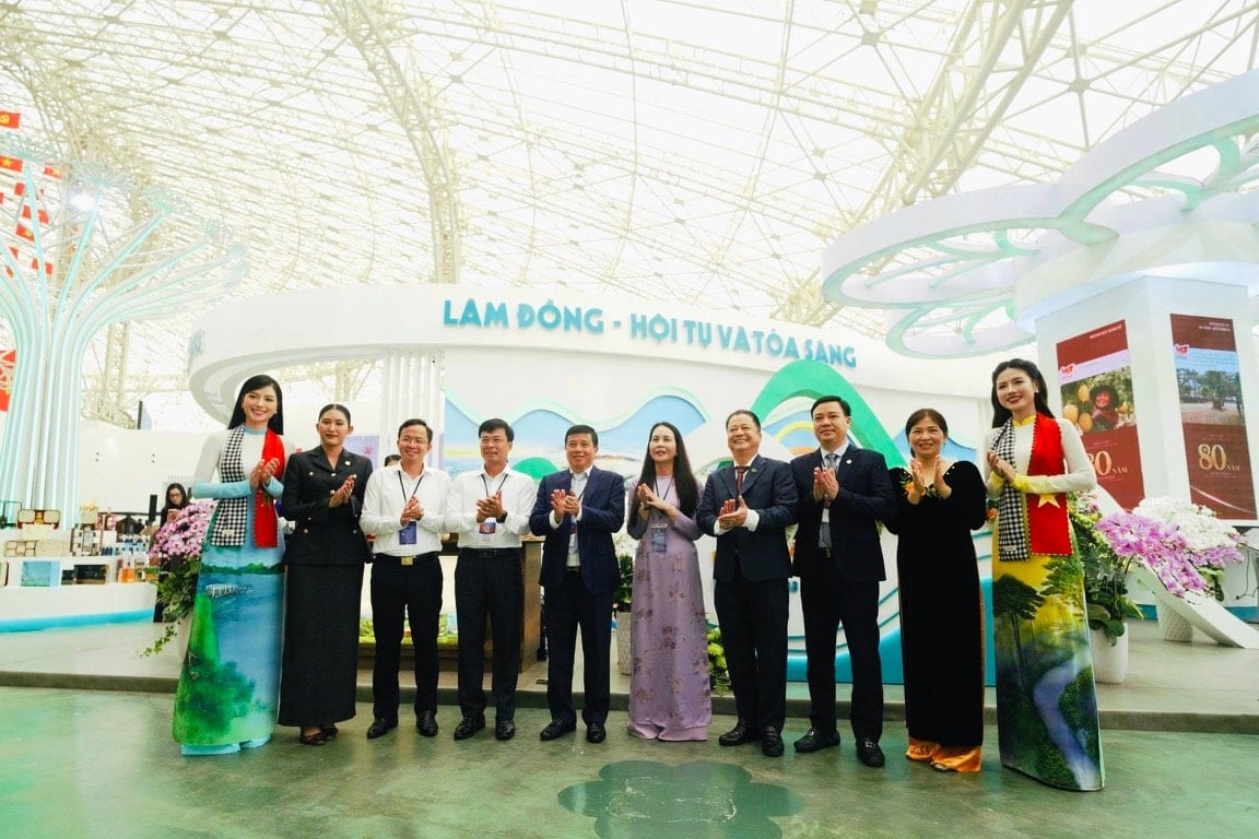 z6954221741969_4b9d34acaed372c9ceaca26064d295f8(1).jpg