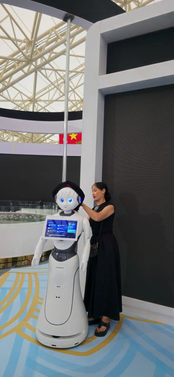 Bac Ninh : De nombreuses activités artistiques et interactives à l'exposition « Réalisations nationales » - photo 5
