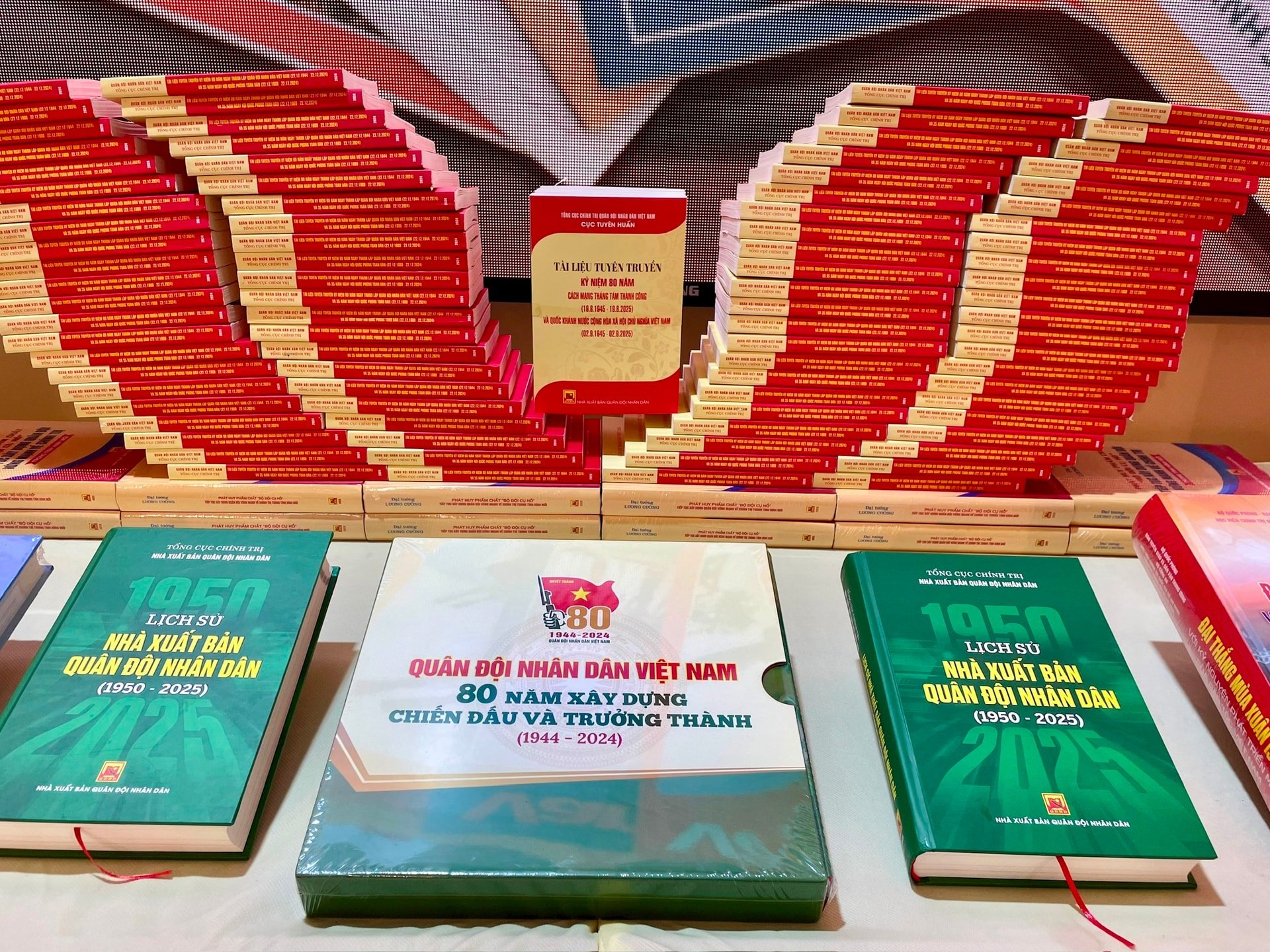 libro-libro-qdnd2.jpg