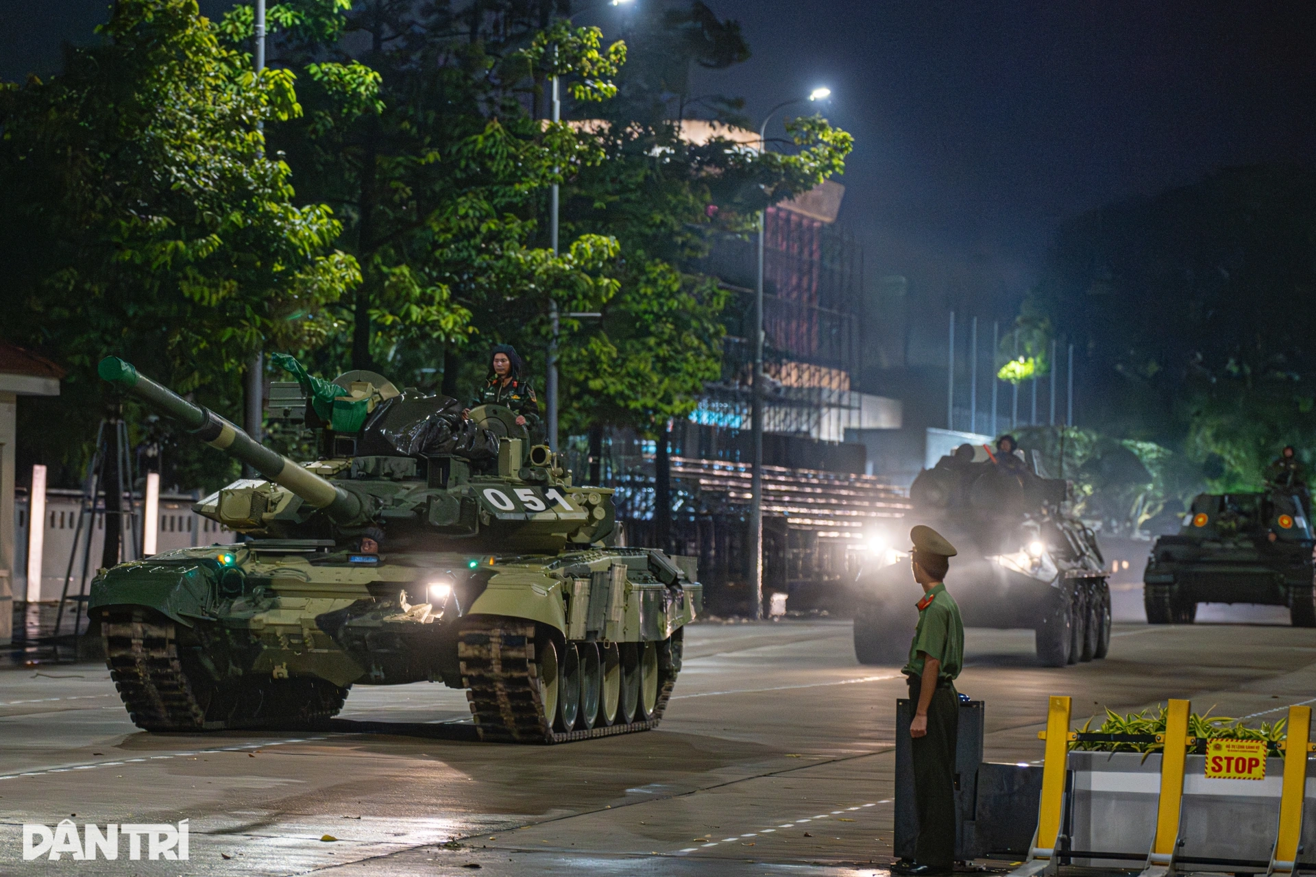 Xe tăng T-90S - Nắm đấm thép” của Quân đội Nhân dân Việt Nam - 3