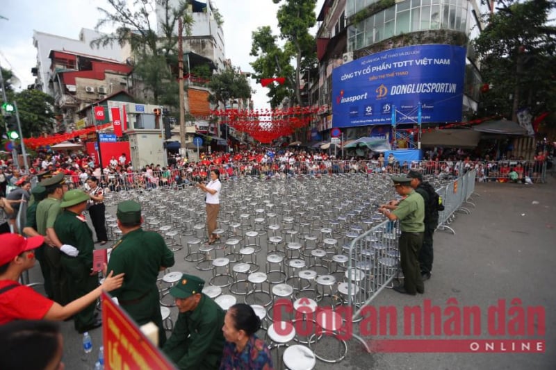 Dành hơn 5.000 ghế ngồi ưu tiên cho cựu chiến binh, người cao tuổi xem tổng duyệt A80 -0