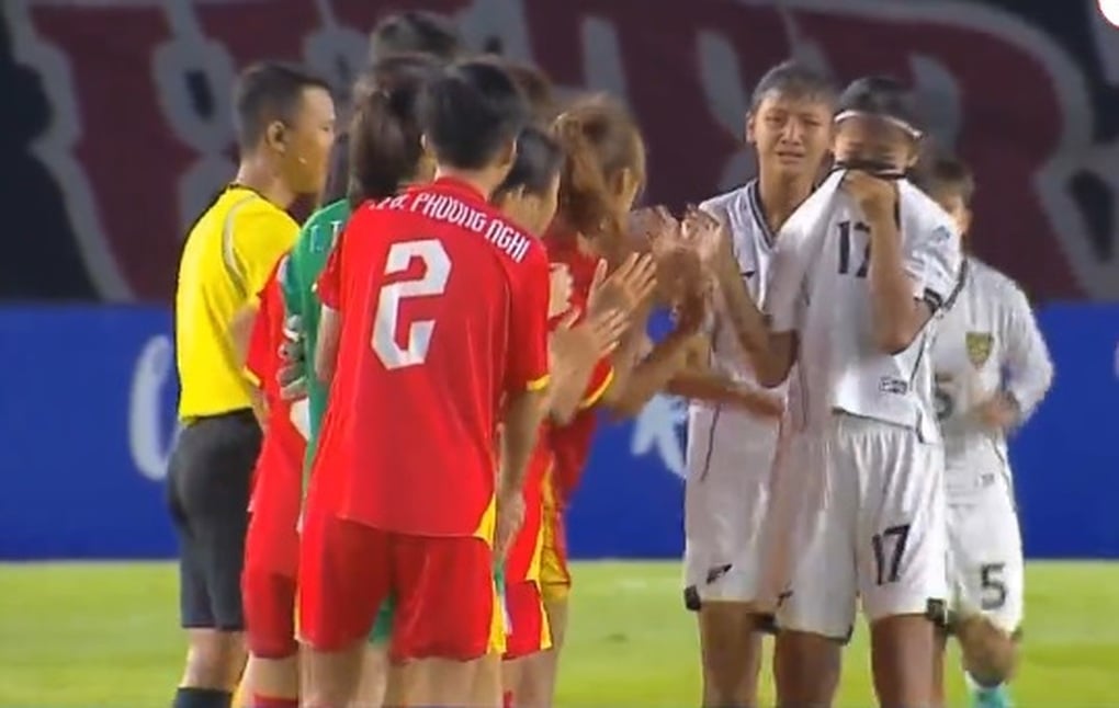 U16 nữ Việt Nam thắng nghẹt thở, Indonesia khóc nức nở trên sân - 2