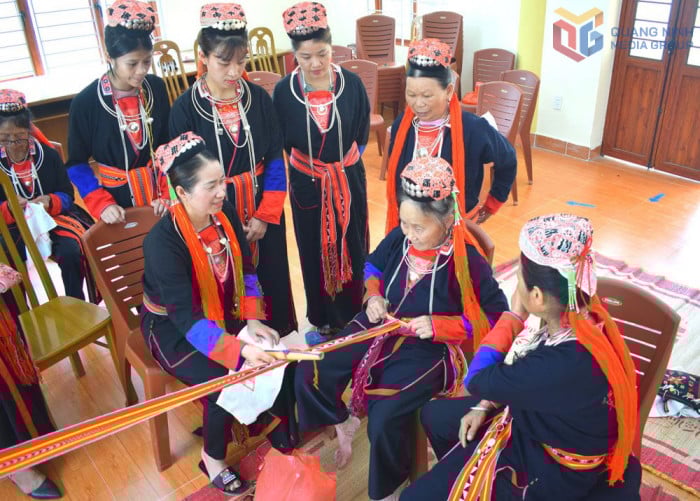 Quảng Ninh: Biến kho tàng di sản thành động lực tăng trưởng xanh - Ảnh 1.