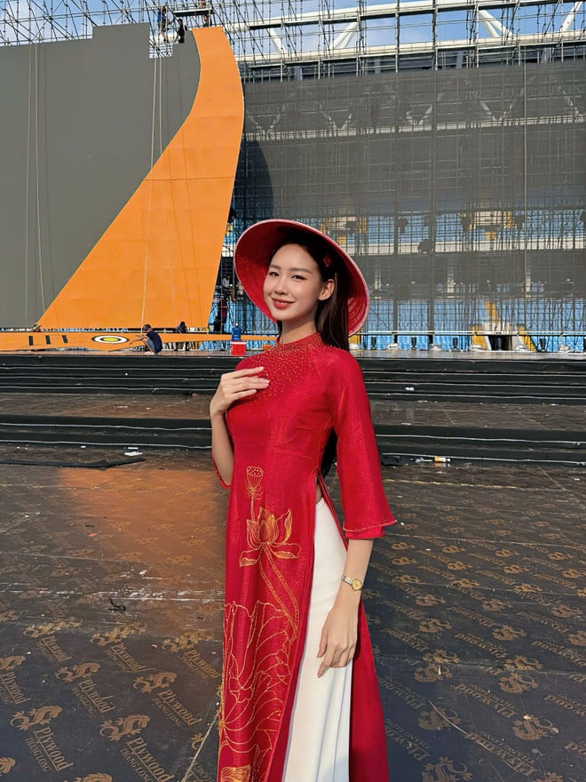 dau-an-cua-hoa-hau-bao-ngoc-va-tieu-vy-16.jpg