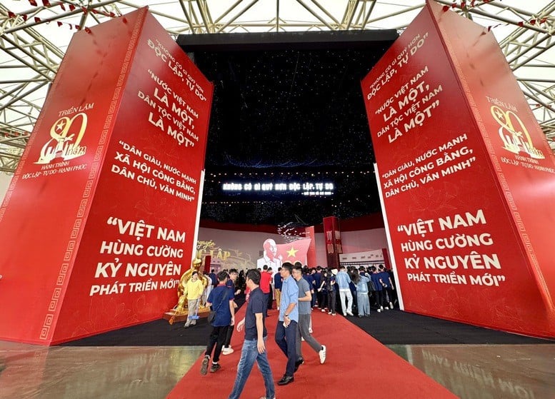 Exhibition booth of the Ministry of Culture, Sports and Tourism - Photo: VGP/Gia Huy