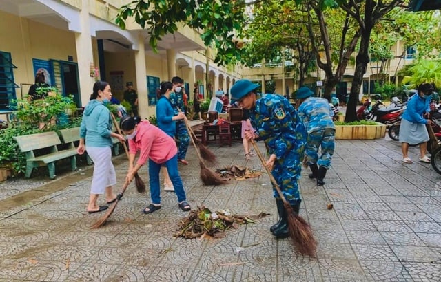 Màu xanh sau bão- Ảnh 1.