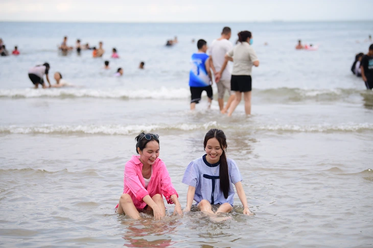 ท่องเที่ยว - ภาพที่ 1.