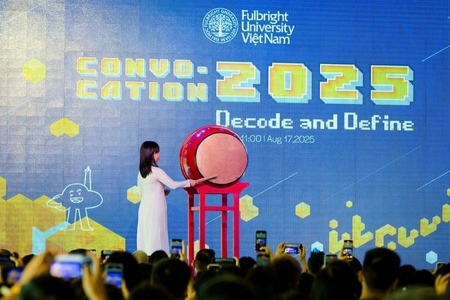 Thông điệp Hiệu Trưởng Trường ĐH Fulbright VN gửi tân sinh viên: ‘Giải mã và Định hình’- Ảnh 2.