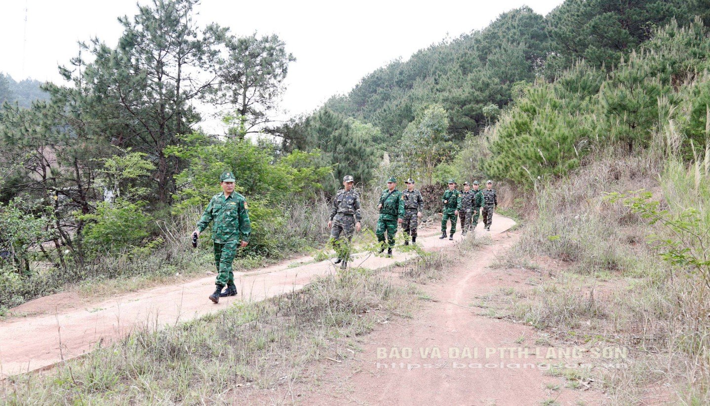 Border guards and customs at Chi Ma border gate coordinate to patrol the trails and shortcuts on the border.