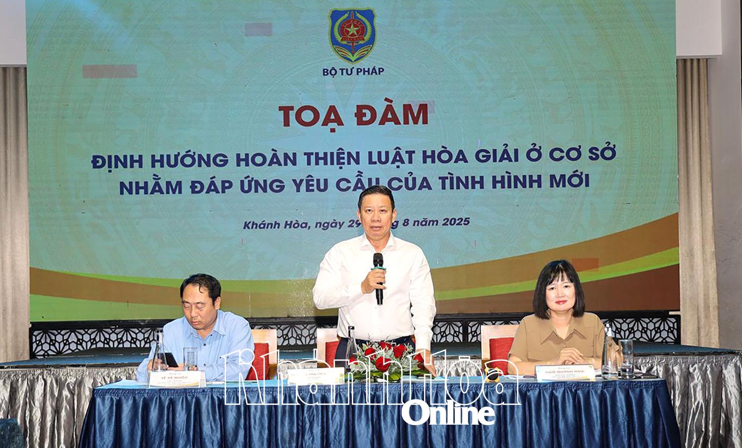 អនុរដ្ឋមន្ត្រីក្រសួងយុត្តិធម៌ លោក Nguyen Thanh Ngoc ថ្លែងមតិក្នុងសិក្ខាសាលា។