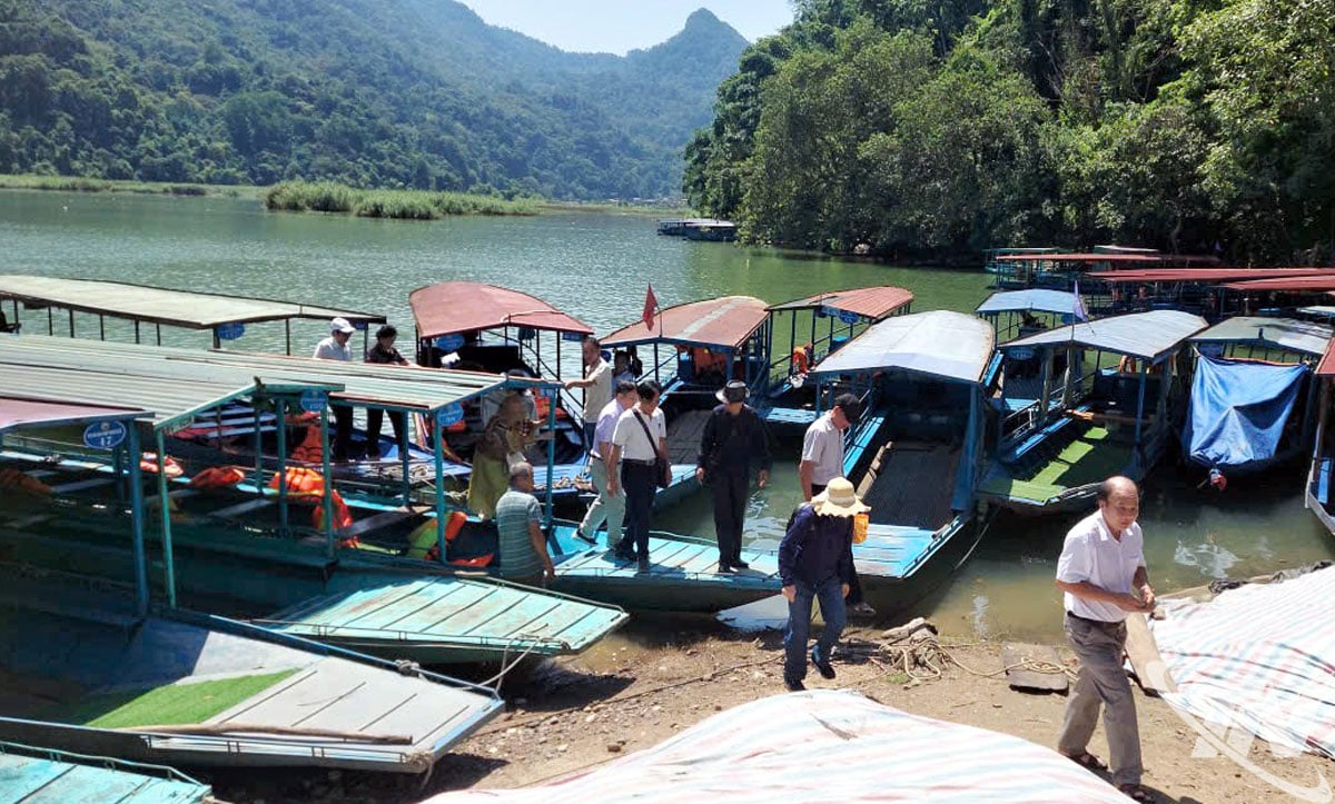 Toàn bộ thuyền máy tham gia phục vụ du khách tại hồ Ba Bể được kiểm định chất lượng theo quy định