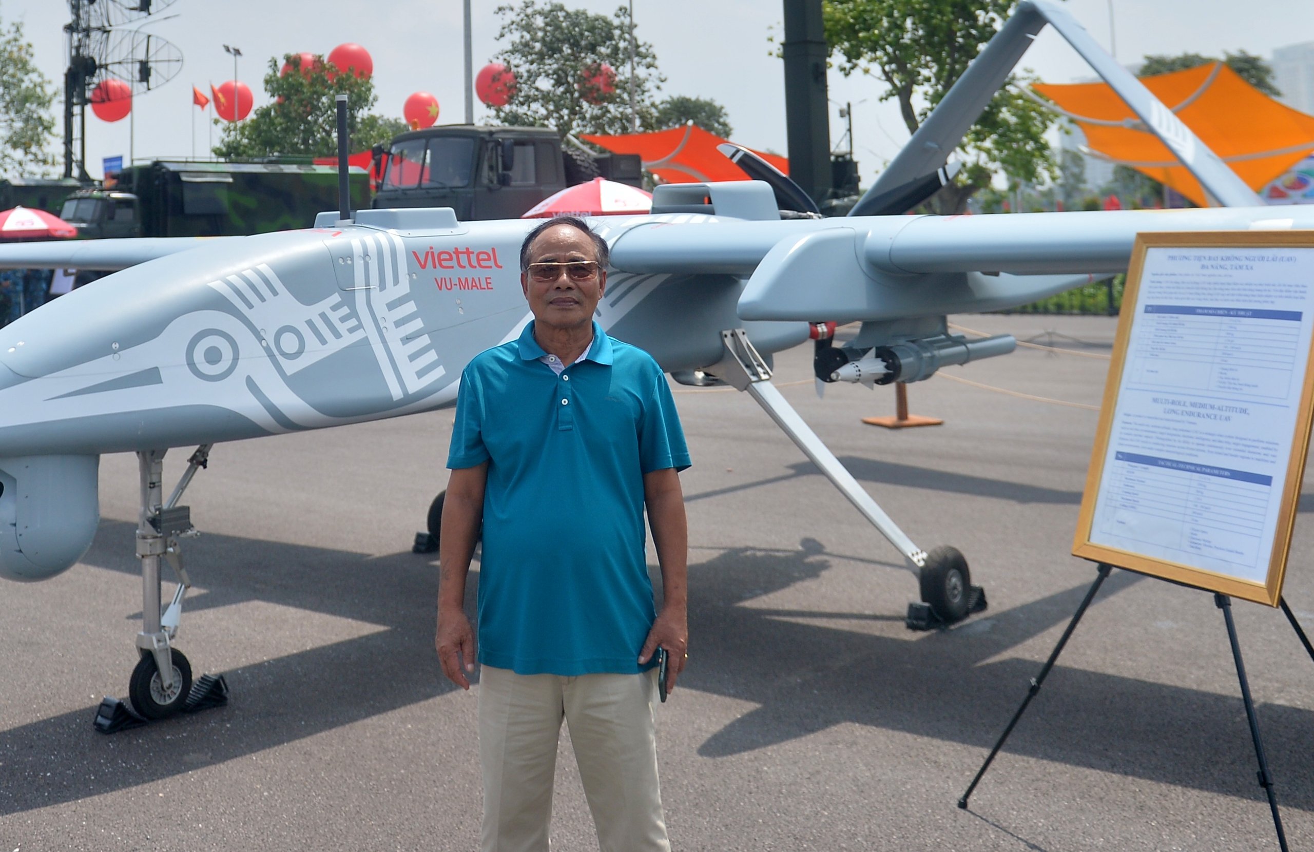 Cận cảnh UAV Việt Nam sản xuất dài 17m, mang được tên lửa, bom thông minh - Ảnh 8.