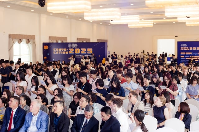 Thông điệp Hiệu Trưởng Trường ĐH Fulbright VN gửi tân sinh viên: ‘Giải mã và Định hình’- Ảnh 3.