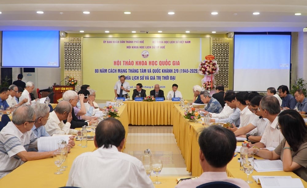 តម្លៃប្រវត្តិសាស្ត្រដែលស្ថិតស្ថេរតាមពេលវេលា - រូបថត ២