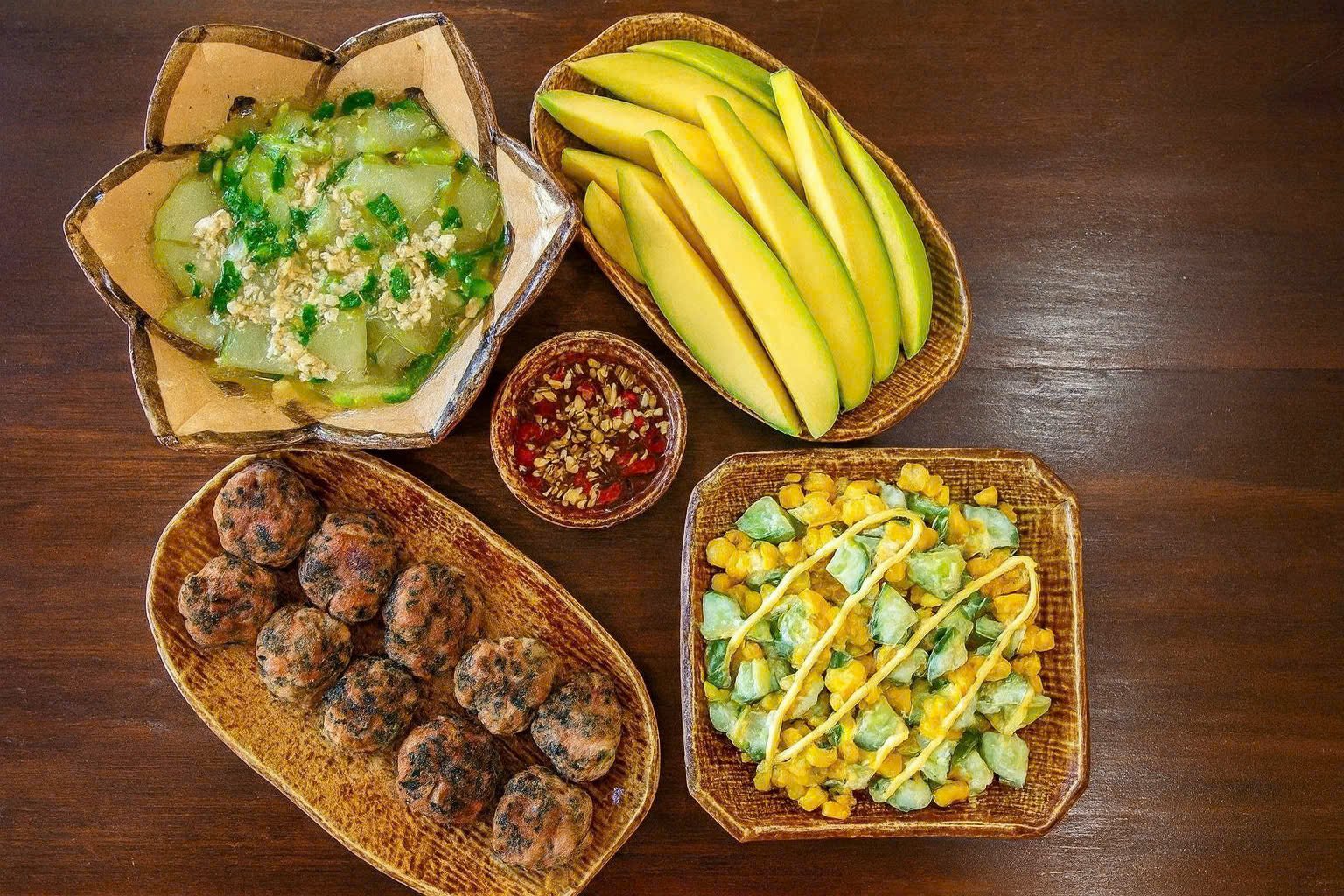 Mâm cơm gia đình - Ảnh 21.