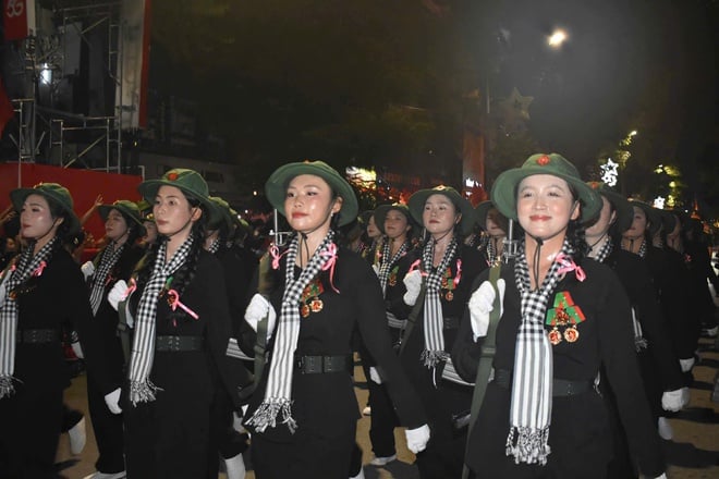 Rạng ngời những "nữ du kích" TP HCM làm nhiệm vụ đặc biệt A80- Ảnh 2.
