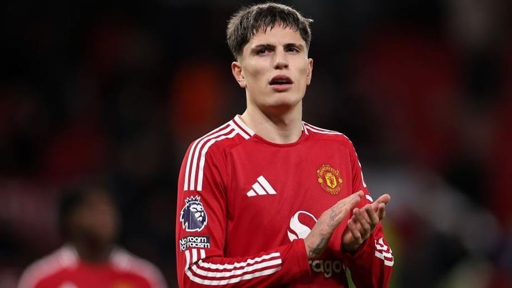 Alejandro Garnacho sắp chia tay Man Utd để gia nhập Chelsea - 1