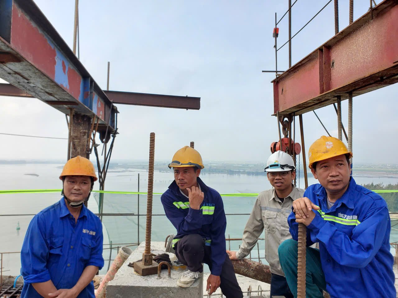 Làng thắng cảnh 'đoàn viên' sau 121 năm- Ảnh 4.
