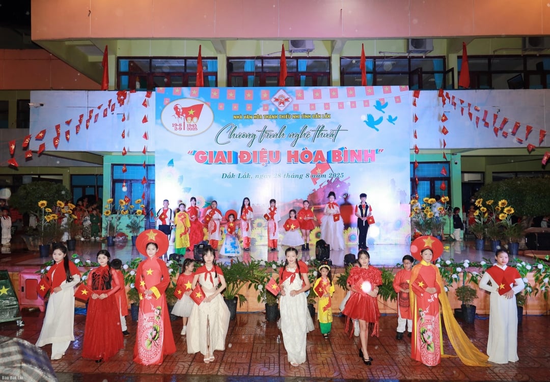 trình diễn thời trang