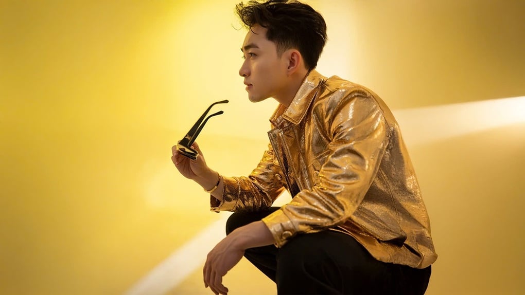 Quán quân Thần tượng Bolero 2016 Trung Quang giờ ra sao? - 2