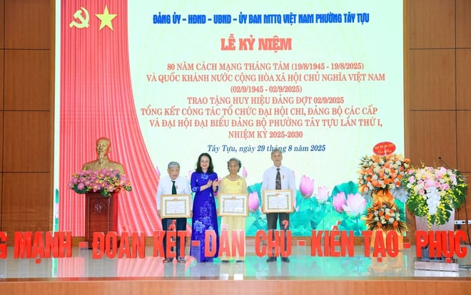 Phường Tây Tựu kỷ niệm 80 năm Cách mạng tháng Tám và Quốc khánh 2/9- Ảnh 6.