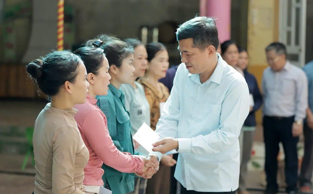 Nghiên cứu ủy quyền cho chủ tịch xã quyết định nhân sự giáo dục - 2