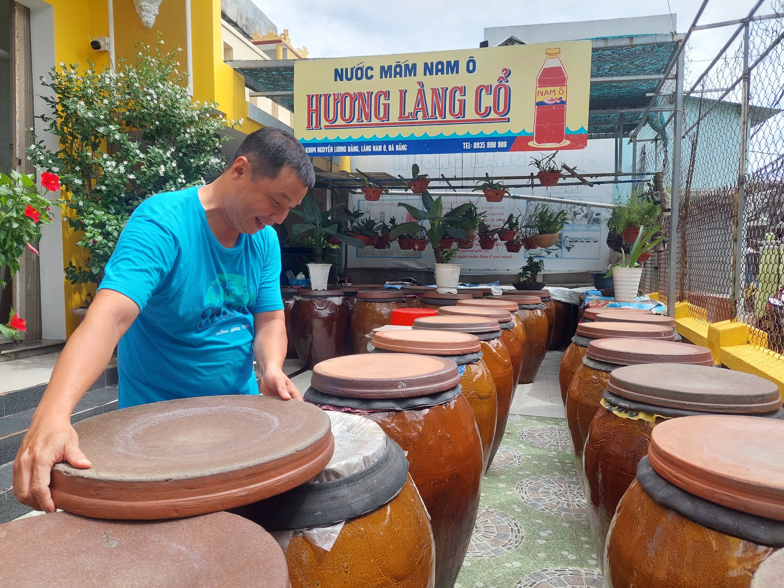 Những ngôi làng tuyệt đẹp ven biển: Nam Ô sông sau biển trước, núi kề một bên- Ảnh 7.