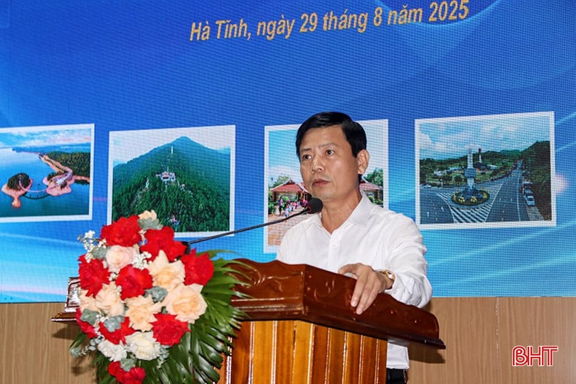 Phó Giám đốc Sở VH-TT&DL Nguyễn Công Thành mong muốn thông qua kỳ kiểm tra để tiếp tục làm tốt công đánh giá, nâng cao chất lượng đội ngũ hướng dẫn viên; góp phần xây dựng một lực lượng làm du lịch chuyên nghiệp, tận tâm và có trách nhiệm.