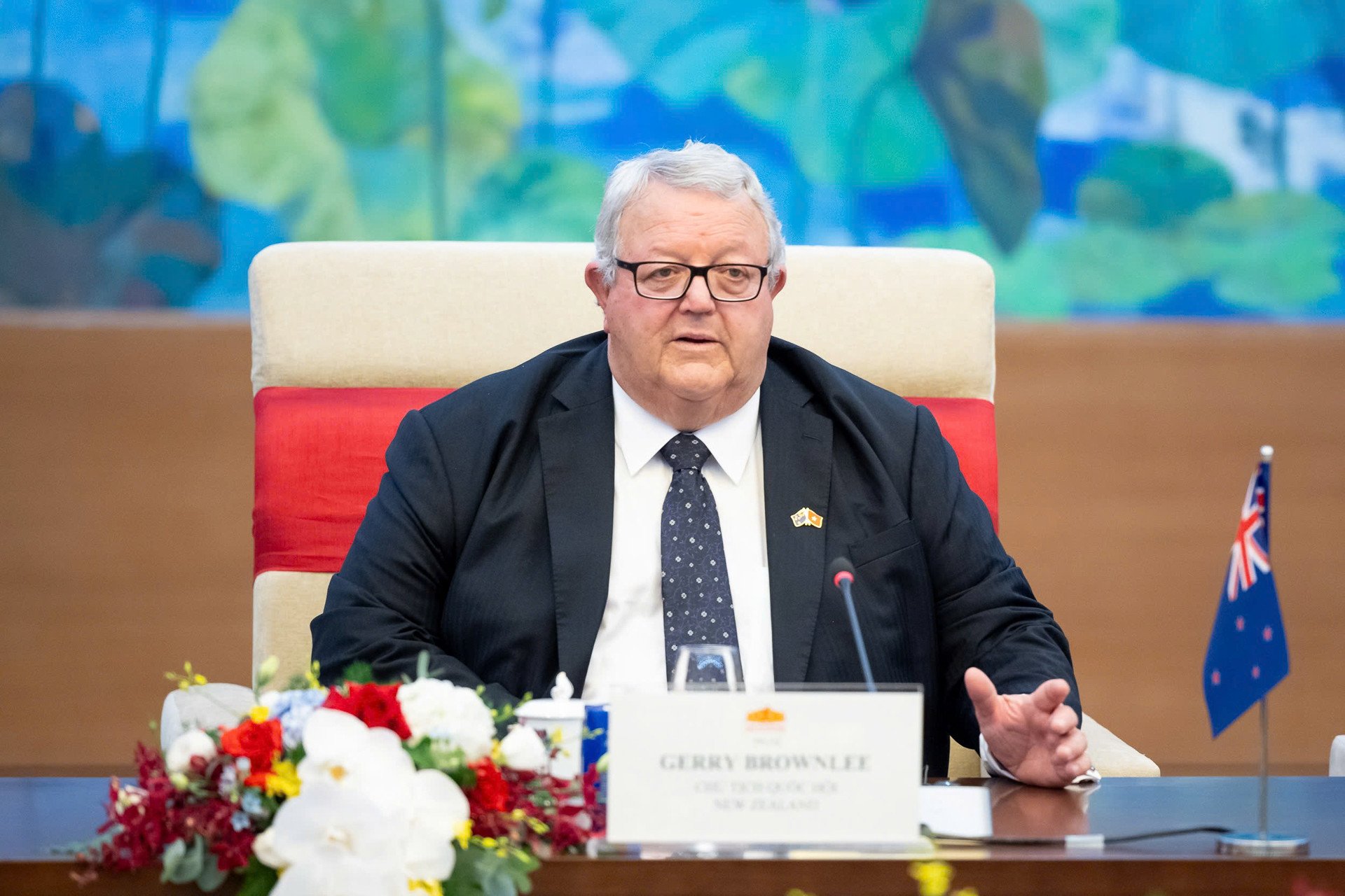 Gerry Brownlee Tran Thanh Man 15.jpg