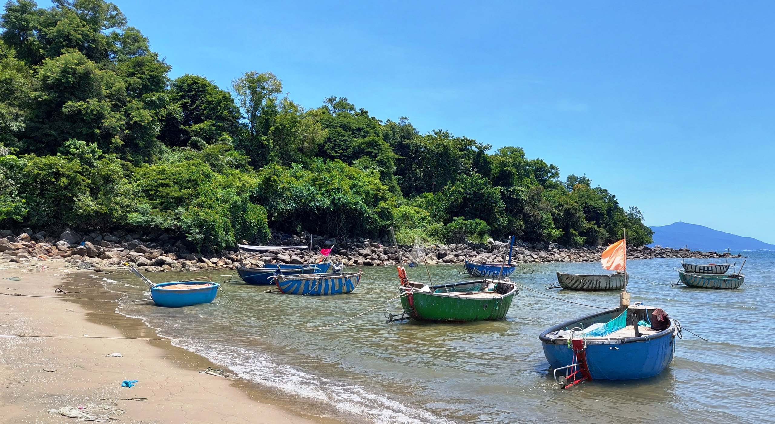Những ngôi làng tuyệt đẹp ven biển: Nam Ô sông sau biển trước, núi kề một bên- Ảnh 3.
