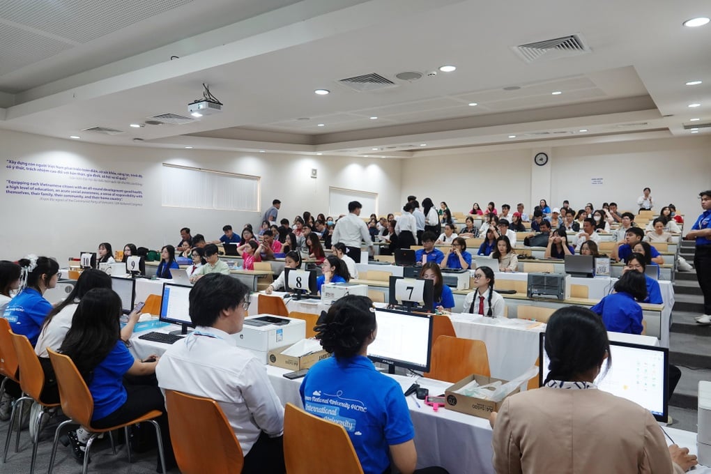 Tân sinh viên Đại học Quốc tế bức xúc vì bị phân bổ ngành học - 3