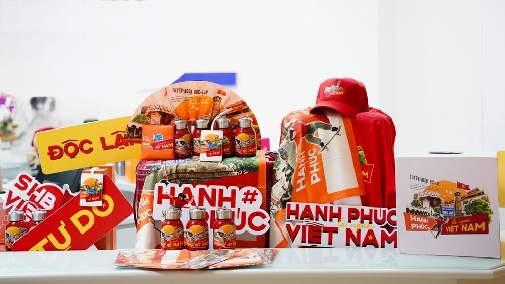 Thông điệp ý nghĩa ấn sau món quà tri ân dịp 2/9 cho khách hàng của SHB - 1