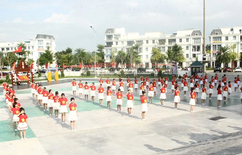 Phường Hạc Thành tổ chức nhiều hoạt động chào mừng 80 năm Cách mạng Tháng Tám và Quốc khánh 2/9
