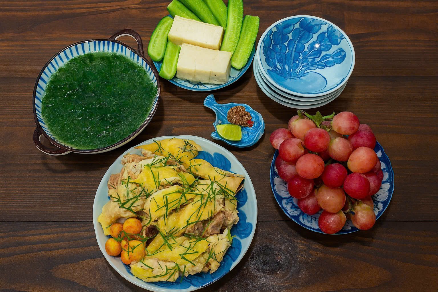 Mâm cơm gia đình - Ảnh 2.